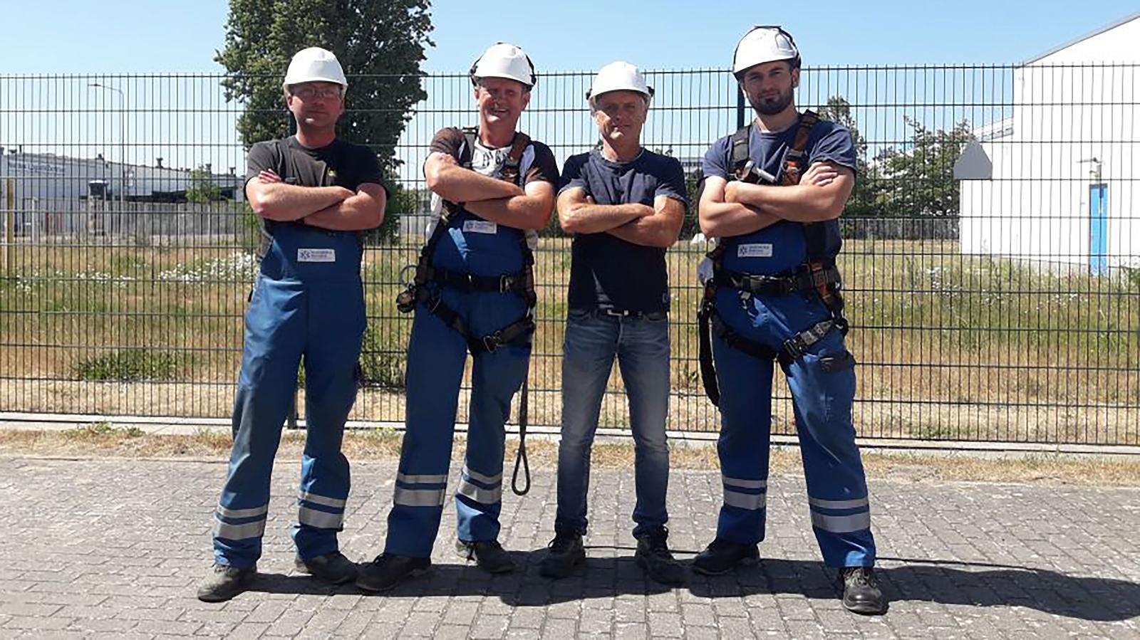 Das Team für die Wartung des Großtrafos: Stephan Schlanges, Karsten Speckin, Frank Knobloch, Magomed Kurskiev (v. l.)